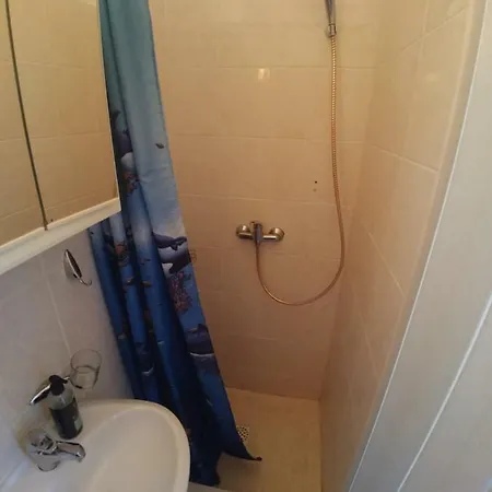 公寓式酒店 Kv Apartmans Varsavska 卡罗维发利