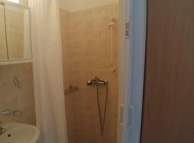 Hotel apartamentowy Kv Apartmans Varsavska