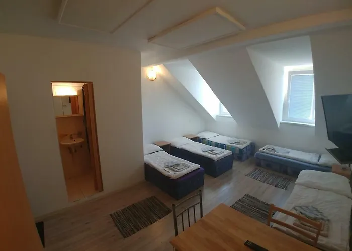 Kv Apartmans Varsavska Hotel apartamentowy