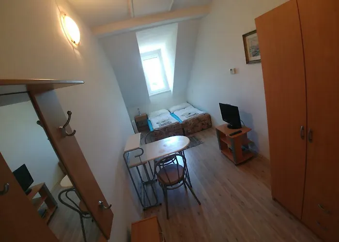 Kv Apartmans Varsavska Hotel apartamentowy