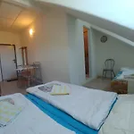 Kv Apartmans Varsavska 3*